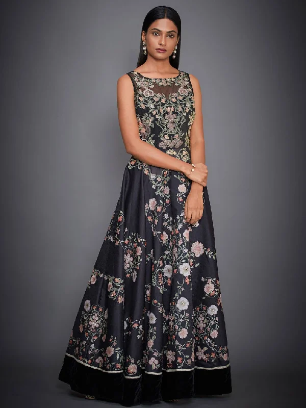 ELEGANT Formal Dress DesignsRI Ritu Kumar Black Embroidered Floral Gown