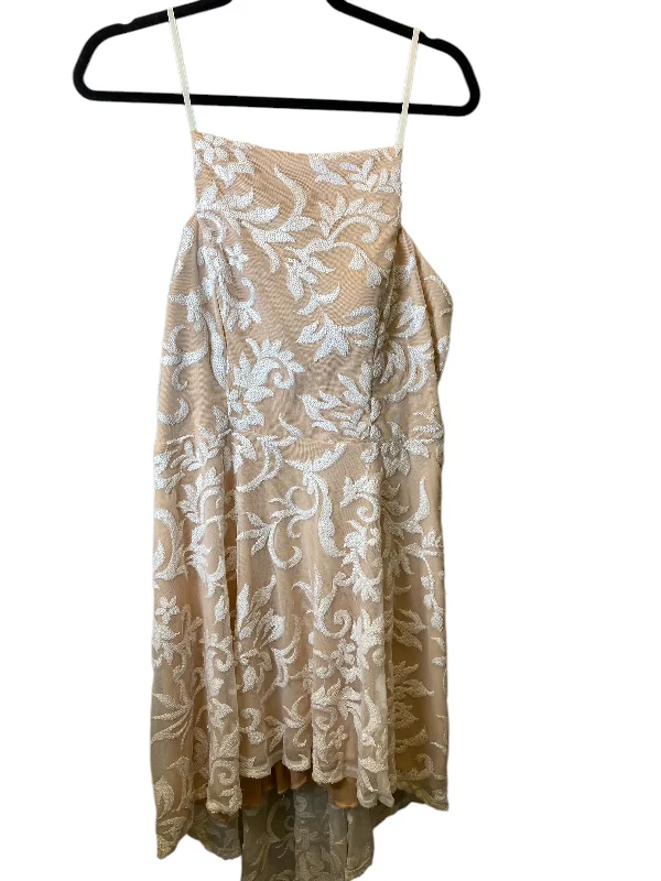 satin party dressesDress Party Short By City Triangles In Tan & White, Size: 16