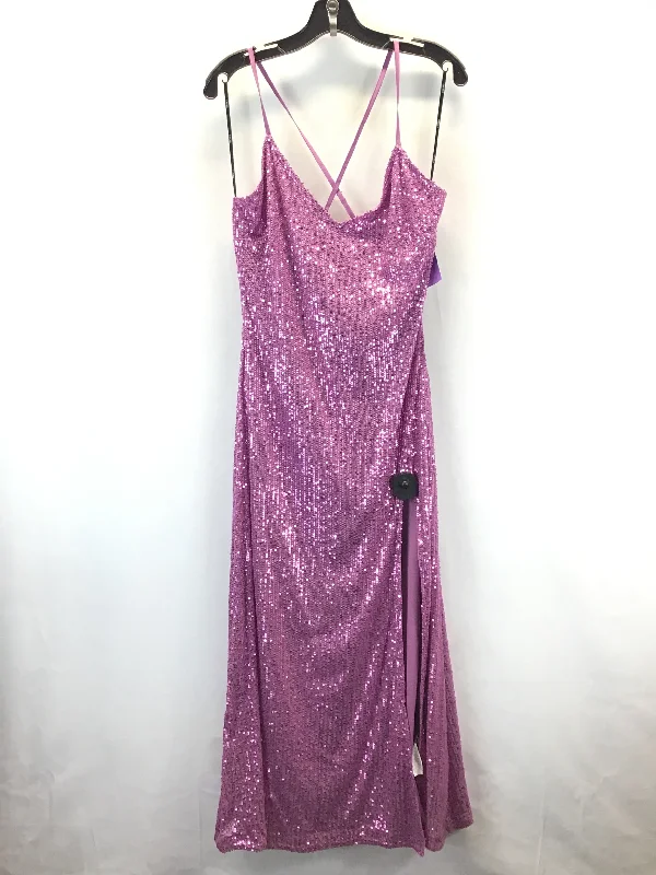 glam party dressesDress Party Long By Forever 21 In Purple, Size: Xl