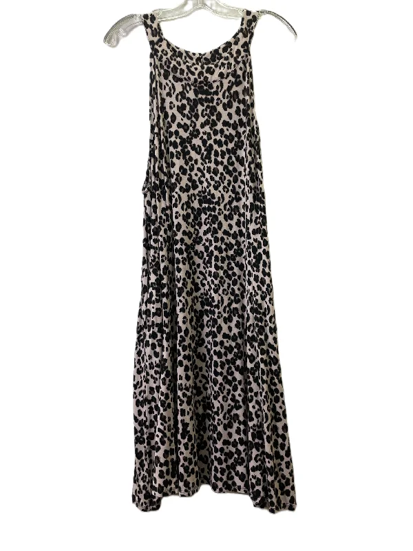 women's statement dressesDress Casual Short By Torrid In Animal Print, Size: 4x